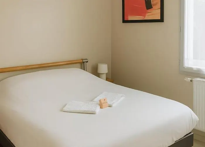 بيت ضيافة Maison Chardonnerets - Poitiers بواتييه